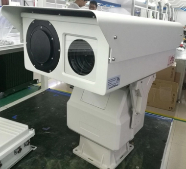 CCTV-камера с 30-кратным зумом, двойной тепловизионной системой и защитой IP66 с разрешением 640×512 пикселей