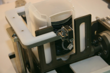 Оборудование для автоматического одностадийного удаления металла с пластин